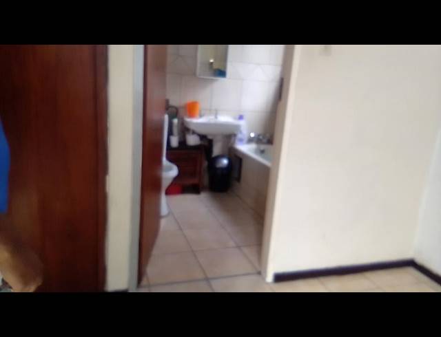 4 BEDROOM APARTMENT FOR SALE IN SUNNYSIDE